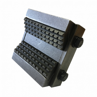 Плашкодержатель 3 7/8" для установок ГНБ Vermeer 40х40